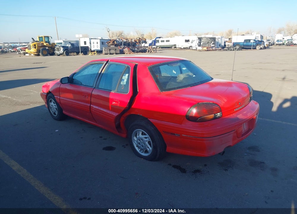 1998 PONTIAC GRAND AM SE VIN: 1G2NE52T0WC781044