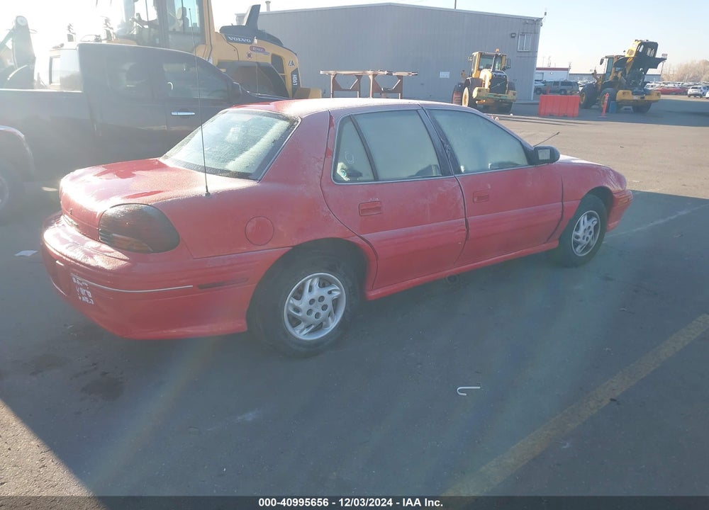 1998 PONTIAC GRAND AM SE VIN: 1G2NE52T0WC781044
