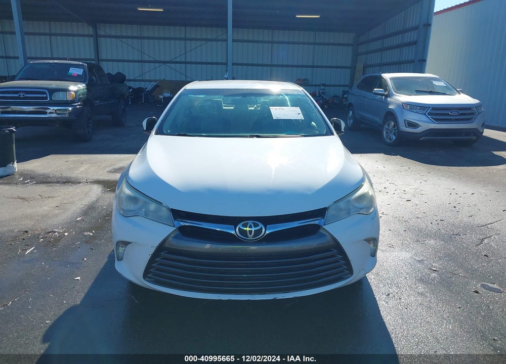 2017 TOYOTA CAMRY LE VIN: 4T1BF1FKXHU332811