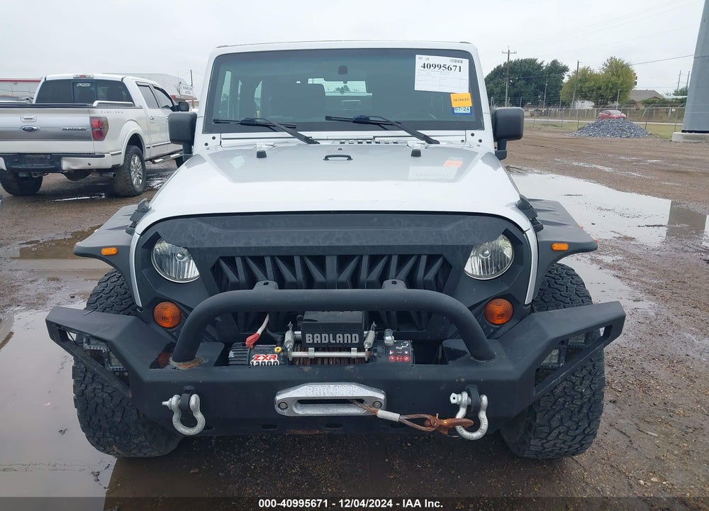 2011 JEEP WRANGLER SPORT VIN: 1J4AA2D16BL517850