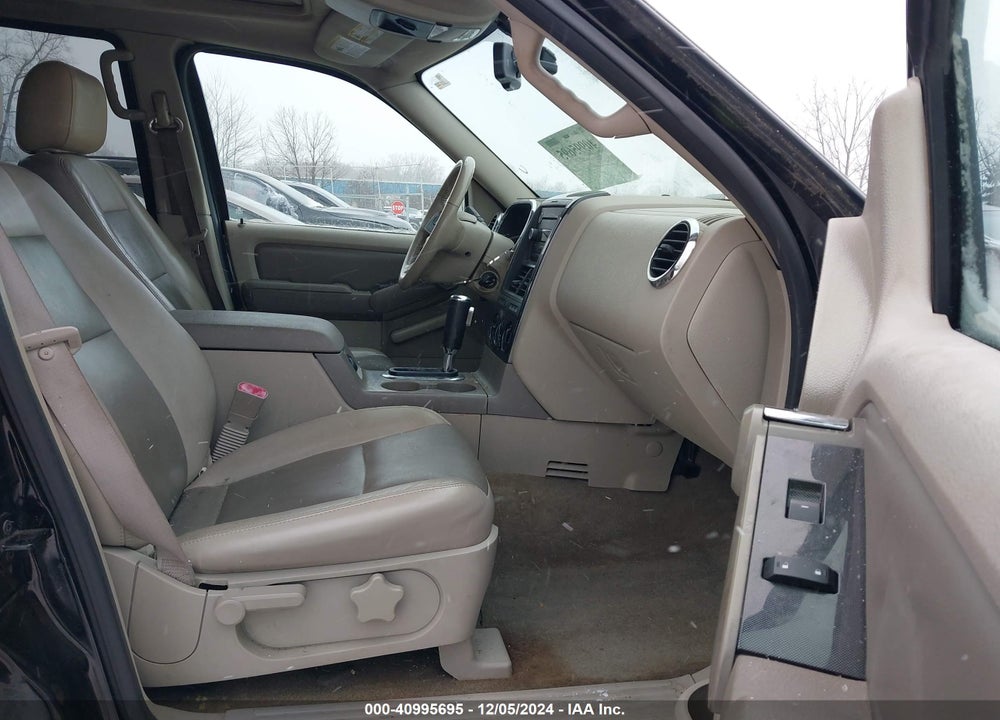2007 FORD EXPLORER XLT VIN: 1FMEU73E27UB58560
