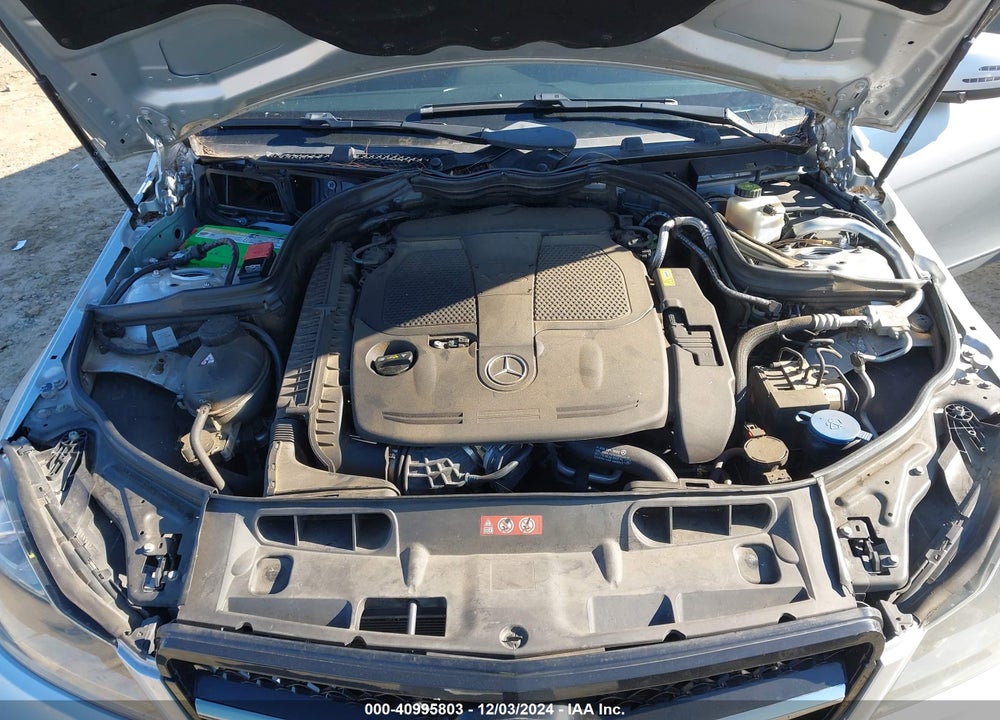 2013 MERCEDES-BENZ C 300 VIN: WDDGF8AB8DA838276