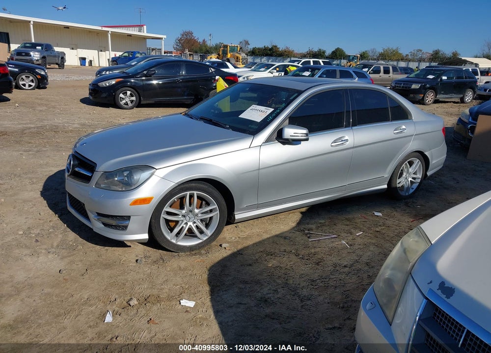 2013 MERCEDES-BENZ C 300 VIN: WDDGF8AB8DA838276