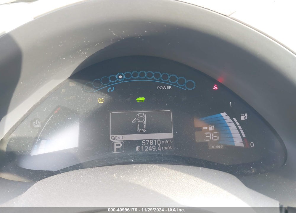 2011 NISSAN LEAF SL VIN: JN1AZ0CP6BT001015