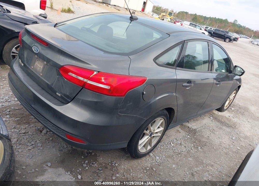 2017 FORD FOCUS SE VIN: 1FADP3F20HL247137