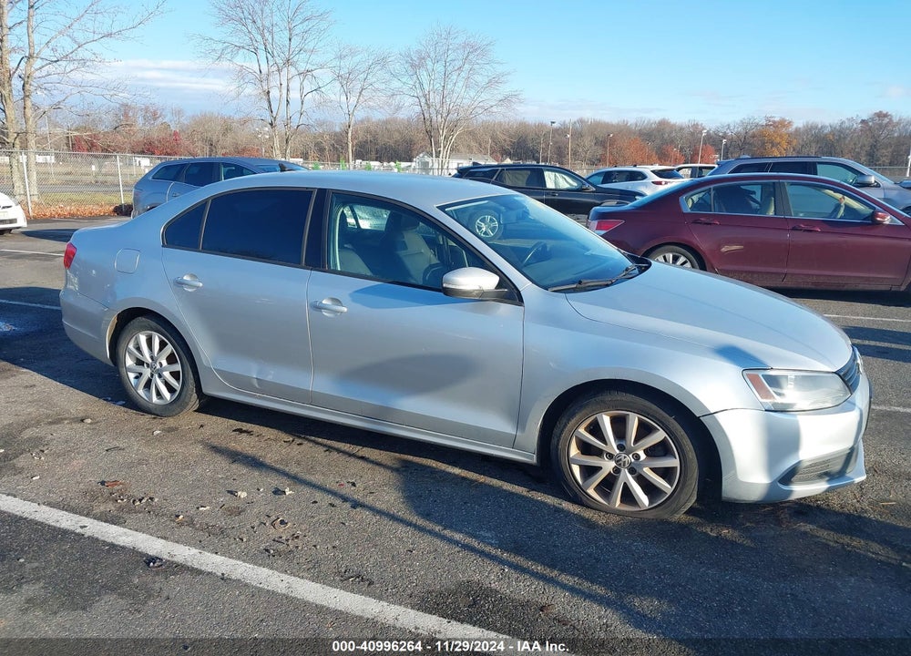 2012 VOLKSWAGEN JETTA 2.5L SE VIN: 3VWDP7AJ5CM012267