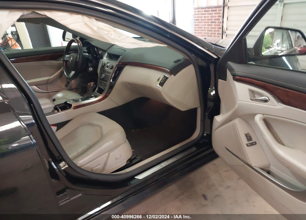 2009 CADILLAC CTS STANDARD VIN: 1G6DJ577890137895