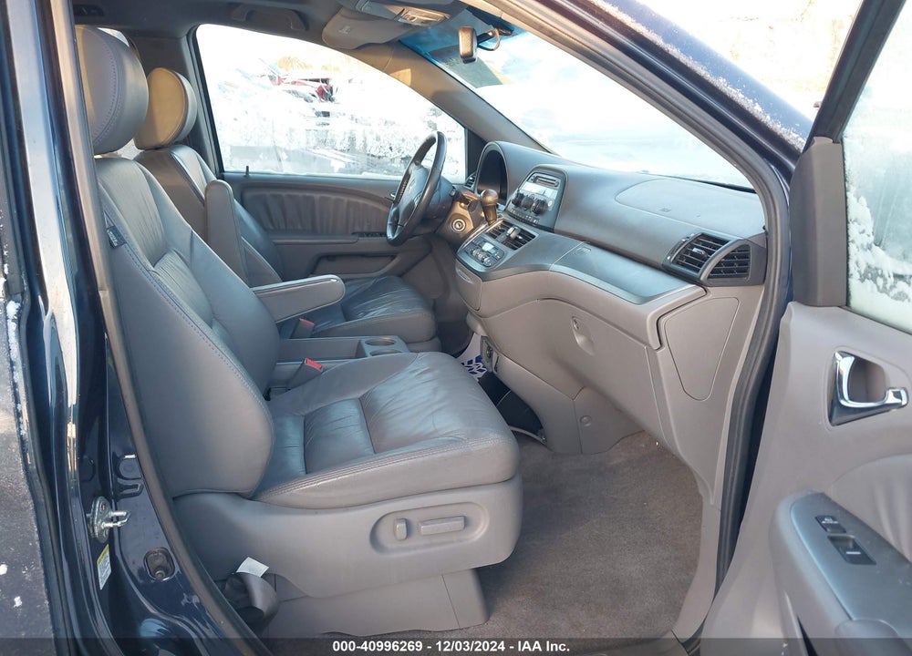 2010 HONDA ODYSSEY EX-L VIN: 5FNRL3H6XAB001913