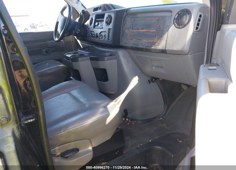 2011 FORD E-350 SUPER DUTY XL VIN: 1FBSS3BL7BDA78514