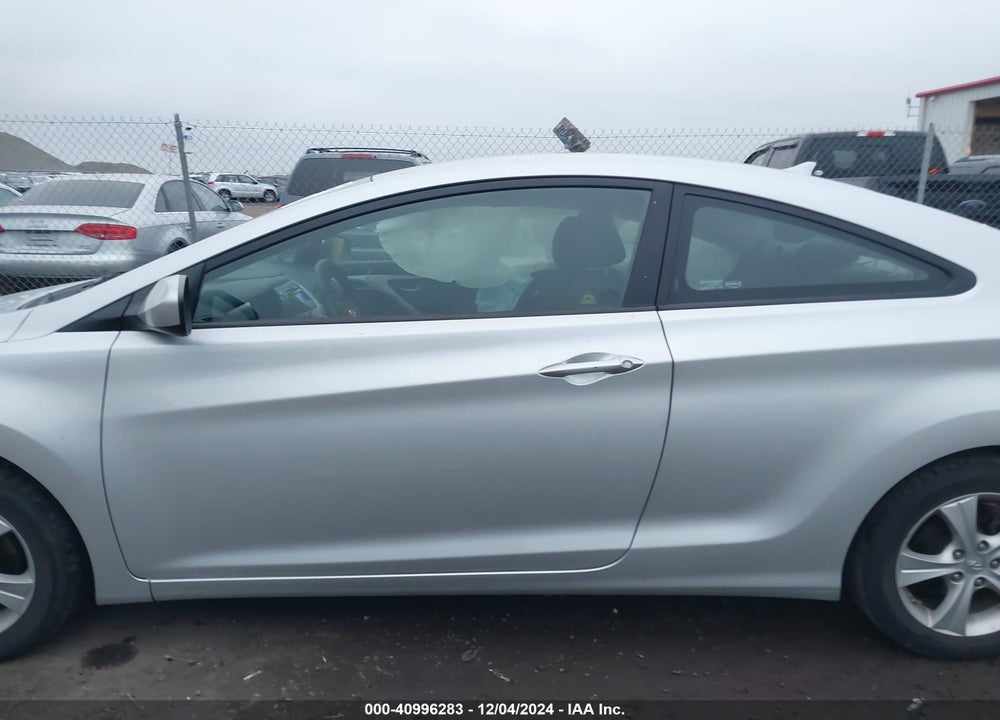 2013 HYUNDAI ELANTRA GS VIN: KMHDH6AE7DU001101