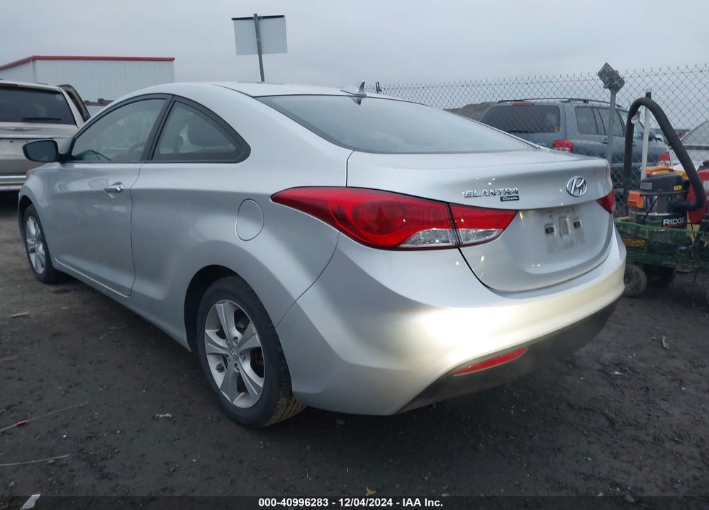 2013 HYUNDAI ELANTRA GS VIN: KMHDH6AE7DU001101