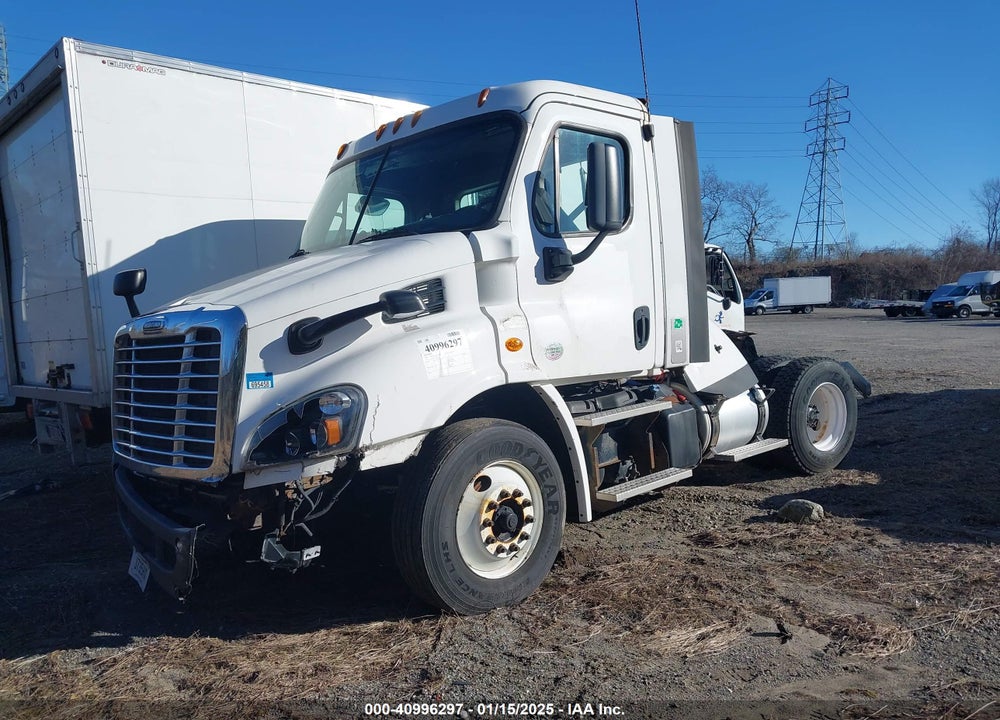 2018 FREIGHTLINER CASCADIA 113 VIN: 1FUBGADV9JLJT5681