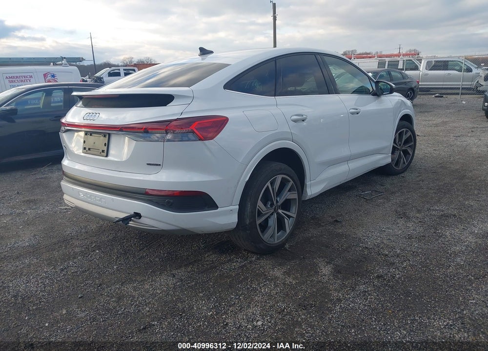 2022 AUDI Q4 SPORTBACK E-TRON PREMIUM PLUS 50 QUATTRO VIN: WA1W2BFZ0NP053800