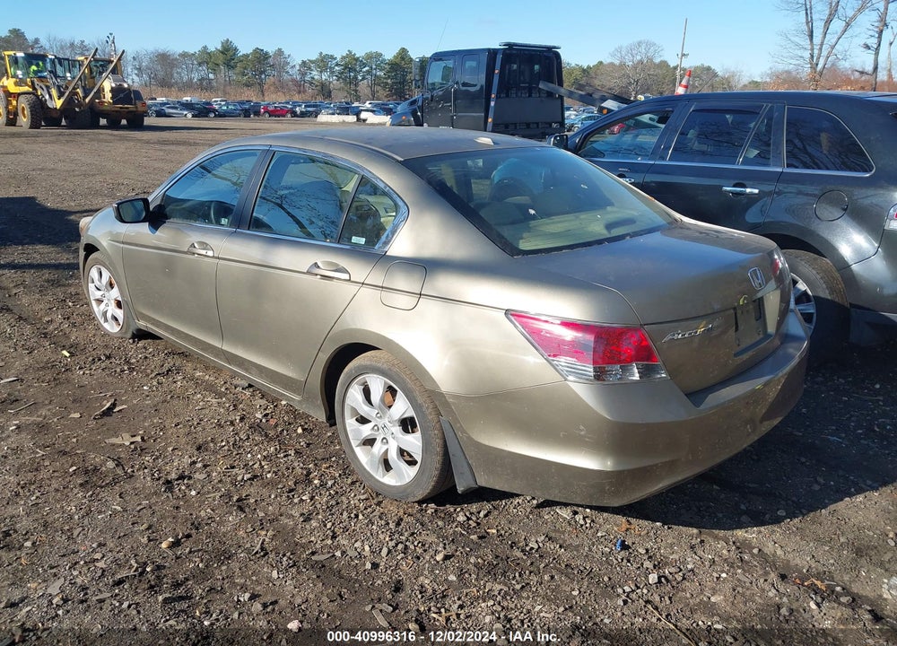 2009 HONDA ACCORD VIN: 1HGCP26879A028064