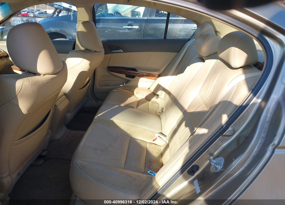 2009 HONDA ACCORD VIN: 1HGCP26879A028064