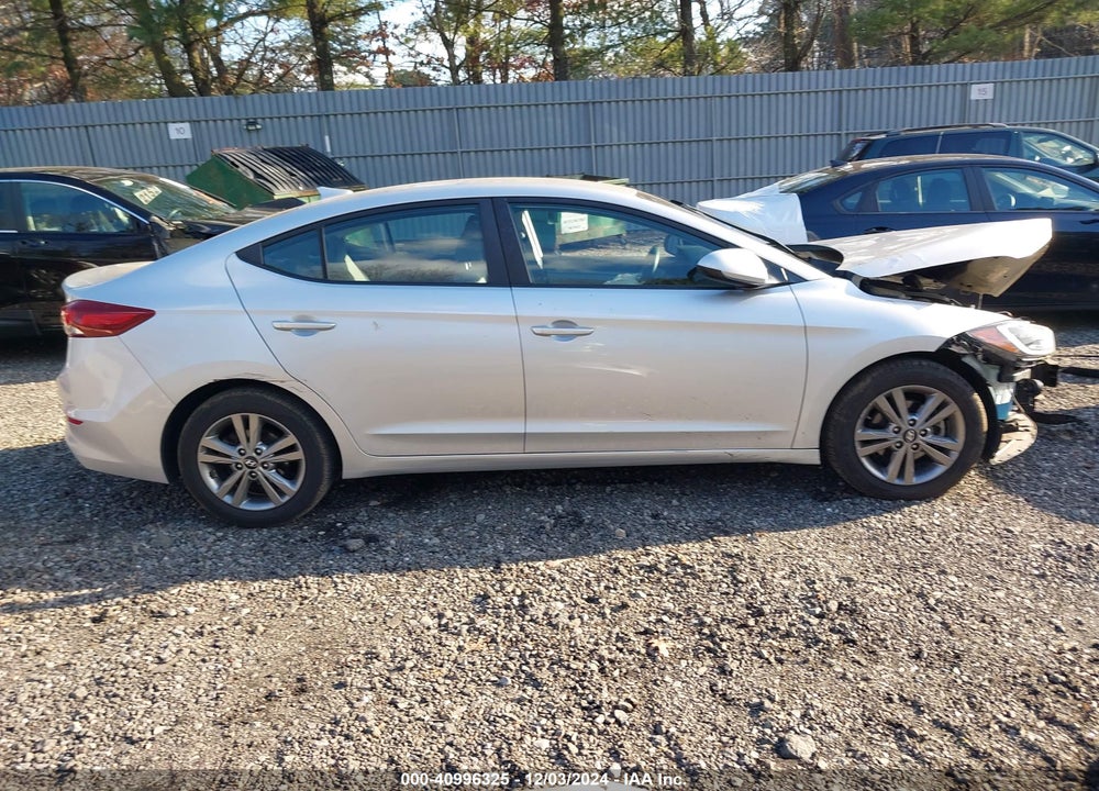 2018 HYUNDAI ELANTRA SEL VIN: KMHD84LF9JU513514