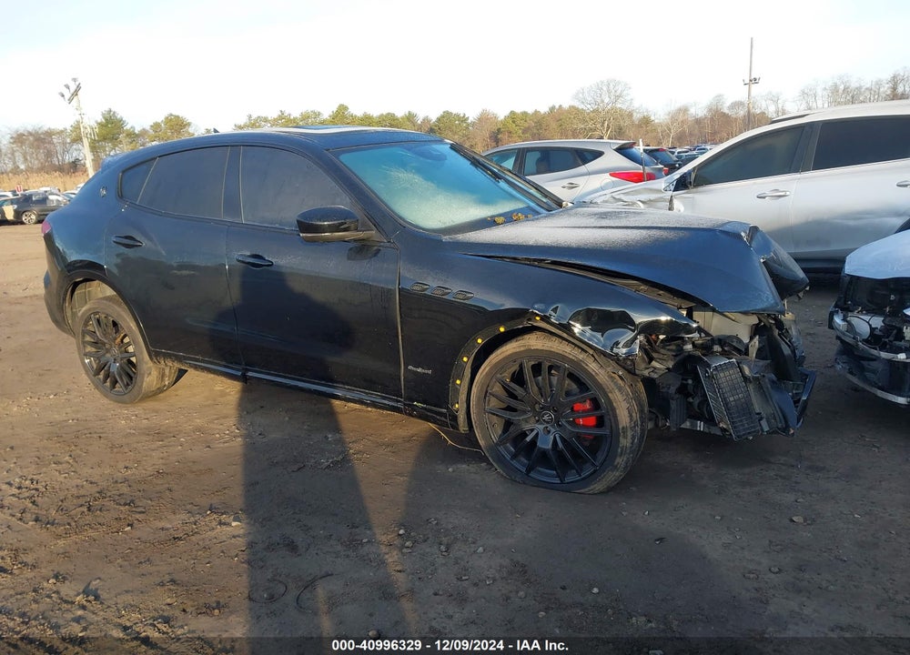 2020 MASERATI LEVANTE GRANSPORT VIN: ZN661XUS7LX355107