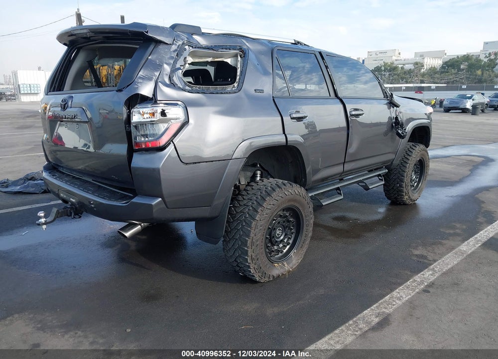 2022 TOYOTA 4RUNNER SR5 VIN: JTEEU5JRXN5269746