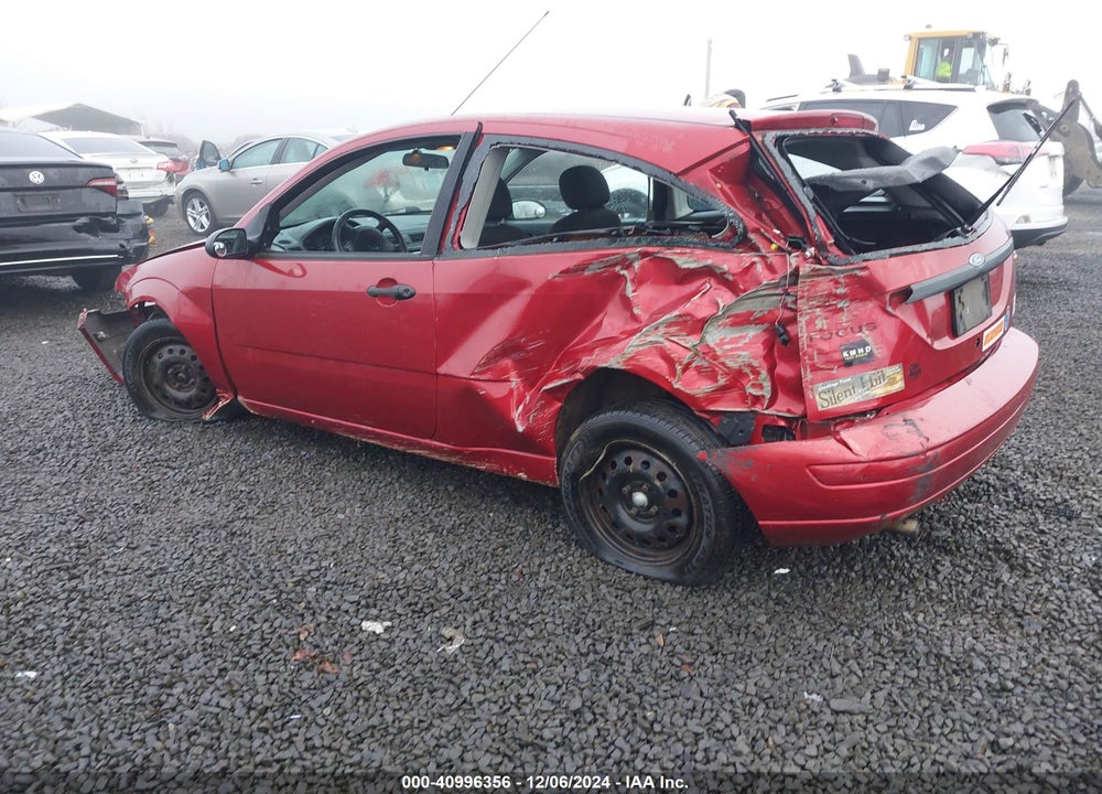 2005 FORD FOCUS ZX3 VIN: 3FAFP31N65R145820