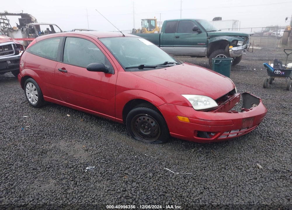 2005 FORD FOCUS ZX3 VIN: 3FAFP31N65R145820