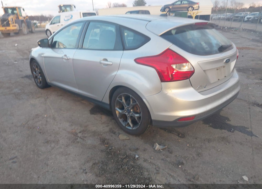 2014 FORD FOCUS SE VIN: 1FADP3K24EL318874