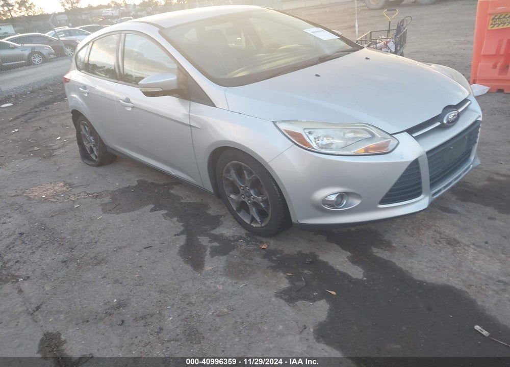 2014 FORD FOCUS SE VIN: 1FADP3K24EL318874