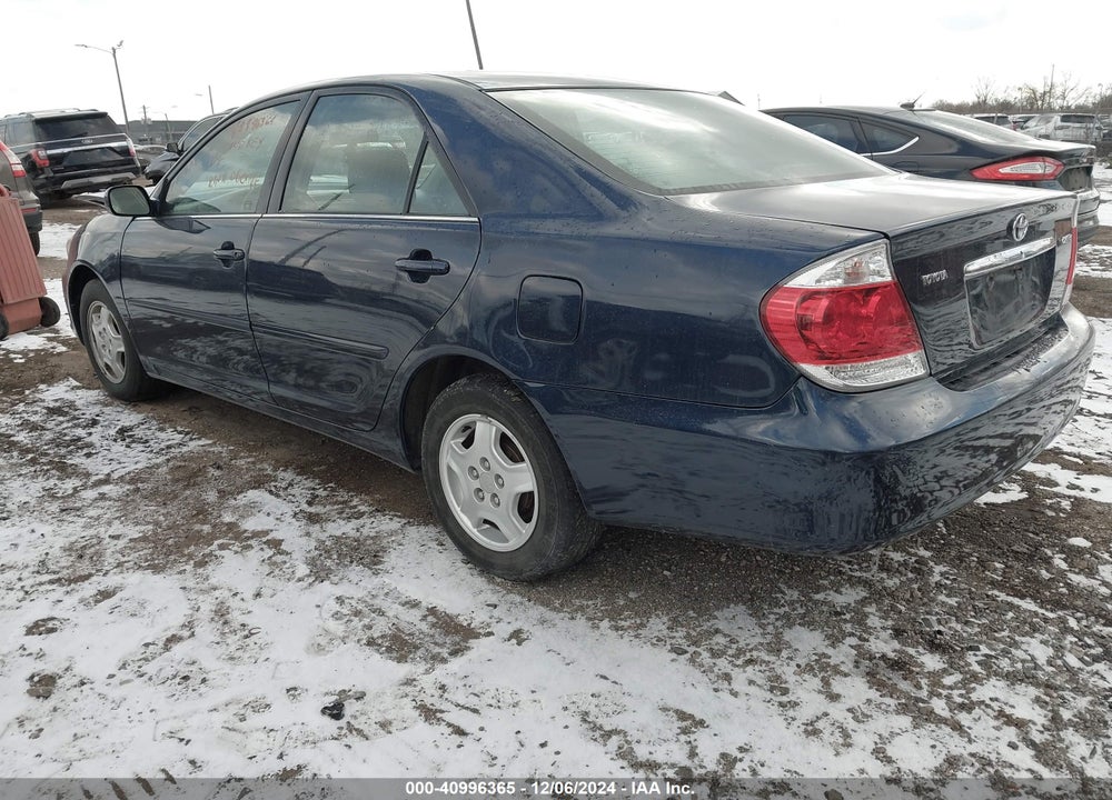 2005 TOYOTA CAMRY LE VIN: 4T1BE32K15U060195