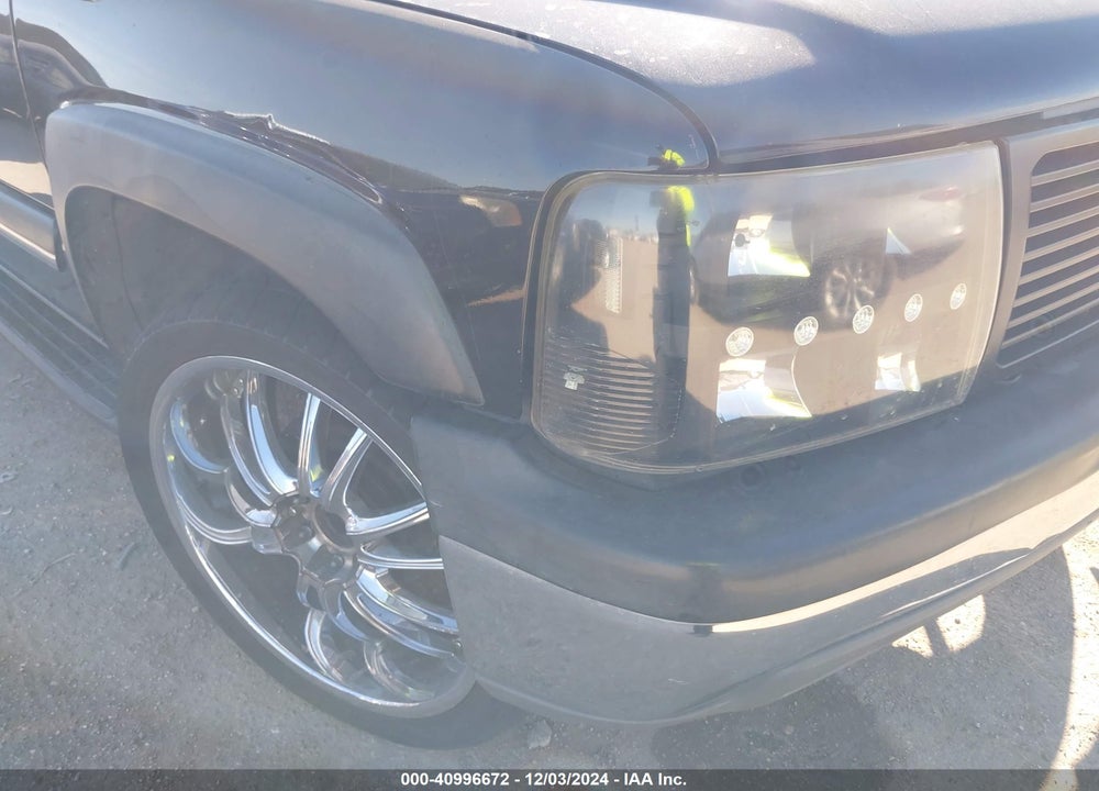 2004 CHEVROLET TAHOE LT VIN: 1GNEC13Z94R156270
