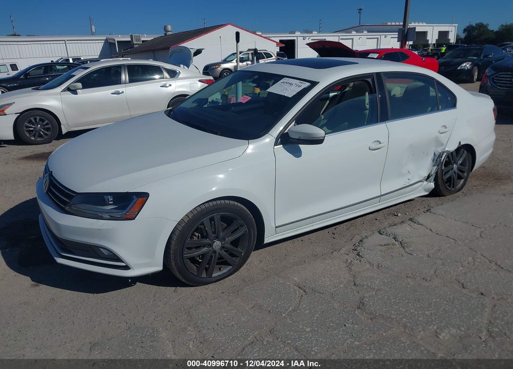 2018 VOLKSWAGEN JETTA 1.8T SEL VIN: 3VWL17AJ0JM213052