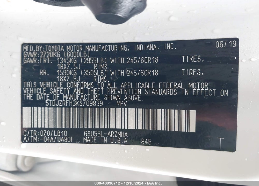 2019 TOYOTA HIGHLANDER XLE VIN: 5TDJZRFH3KS709839