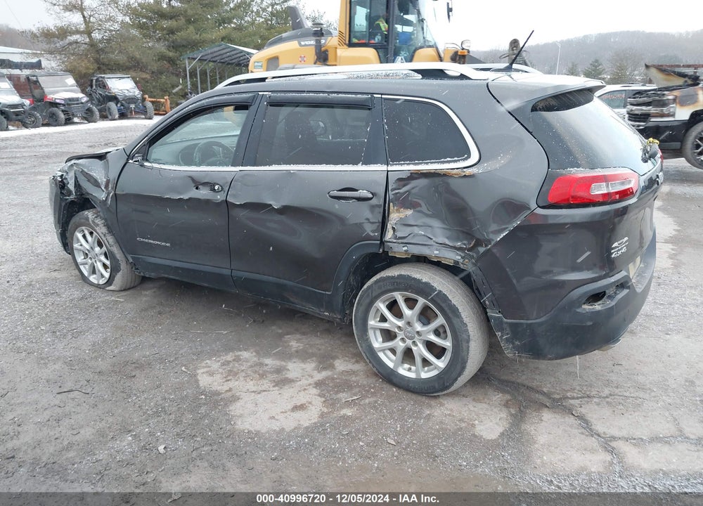 2015 JEEP CHEROKEE LATITUDE VIN: 1C4PJMCB9FW514337