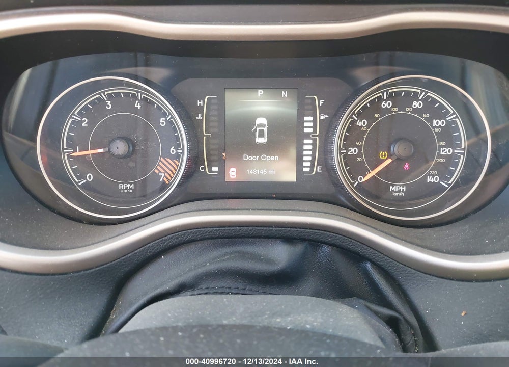 2015 JEEP CHEROKEE LATITUDE VIN: 1C4PJMCB9FW514337