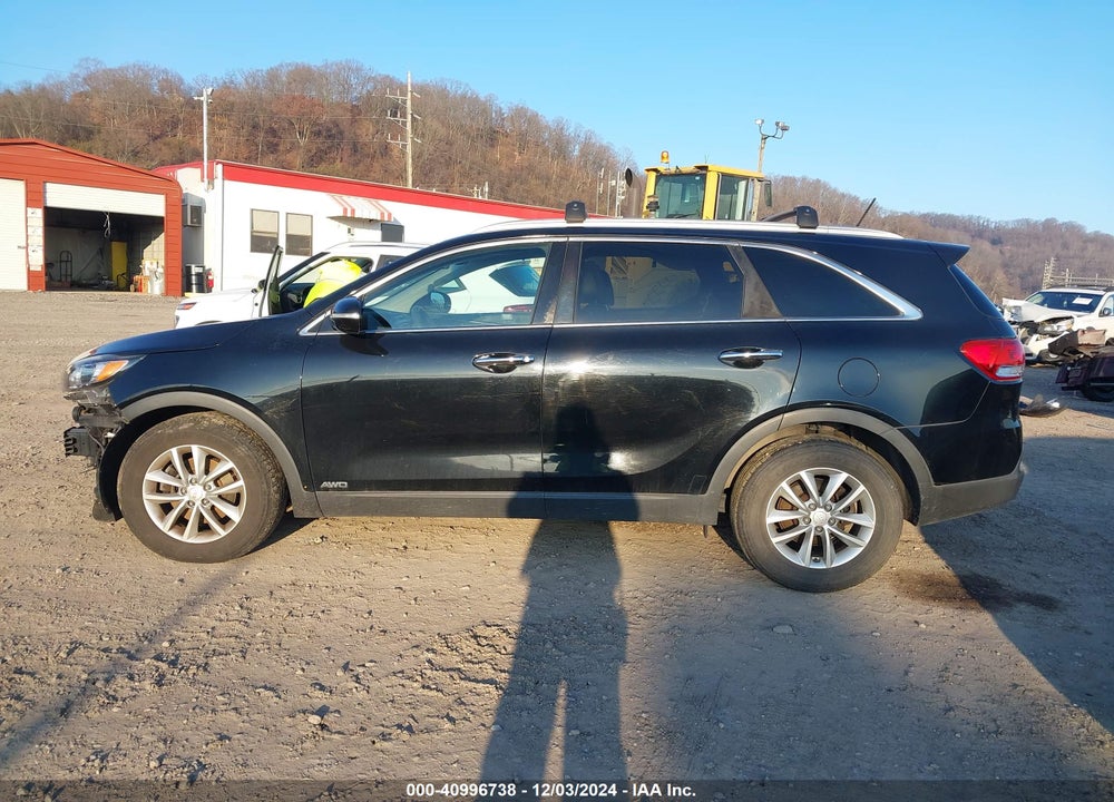 2016 KIA SORENTO 2.4L LX VIN: 5XYPGDA34GG103727