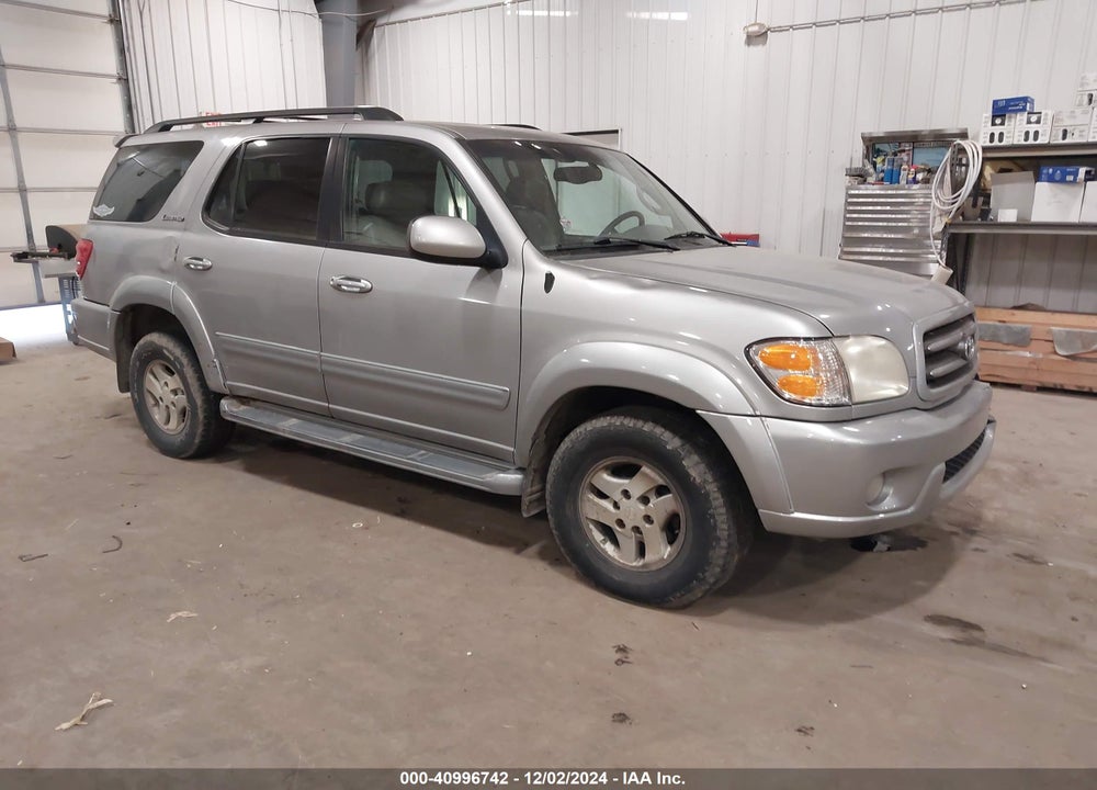 2002 TOYOTA SEQUOIA LIMITED V8 VIN: 5TDBT48A92S123610