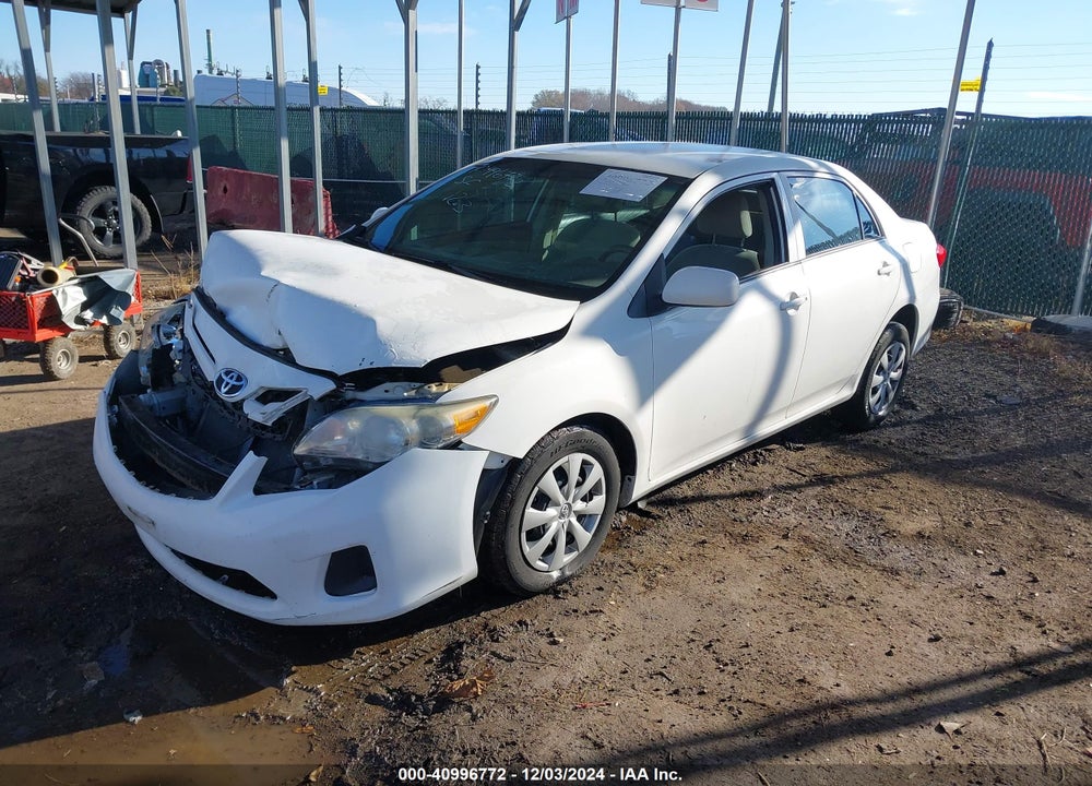 2013 TOYOTA COROLLA VIN: 2T1BU4EE1DC032105