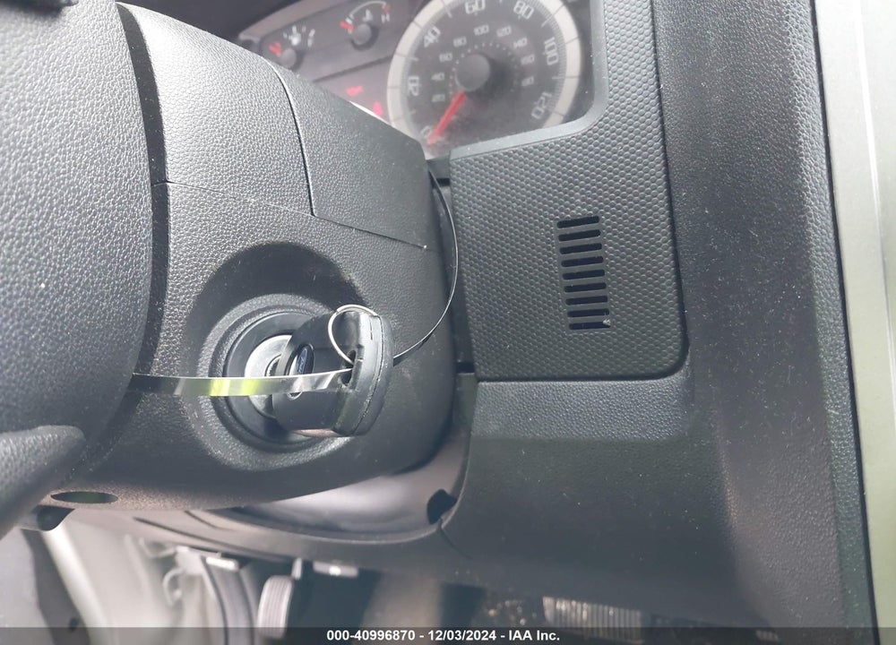 2009 FORD ESCAPE XLT VIN: 1FMCU03769KD07843