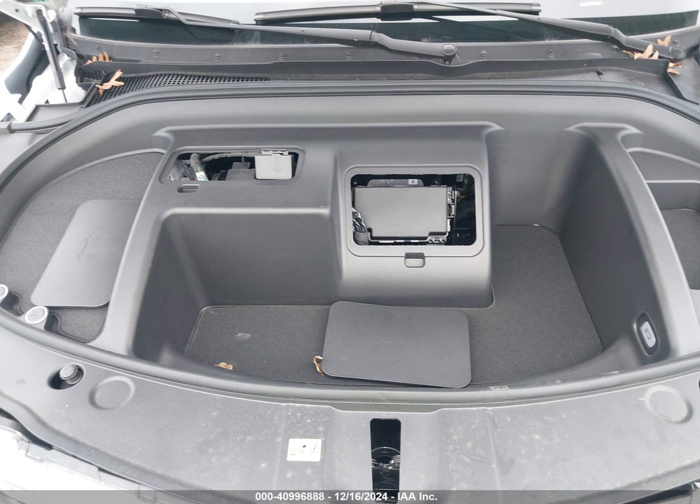 2024 VINFAST VF 8 ECO VIN: RLLV1AEB4RH007847