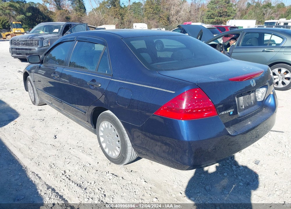 2007 HONDA ACCORD 2.4 VP VIN: 1HGCM56117A220459