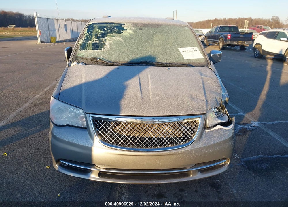 2014 CHRYSLER TOWN & COUNTRY LIMITED VIN: 2C4RC1GG2ER345518