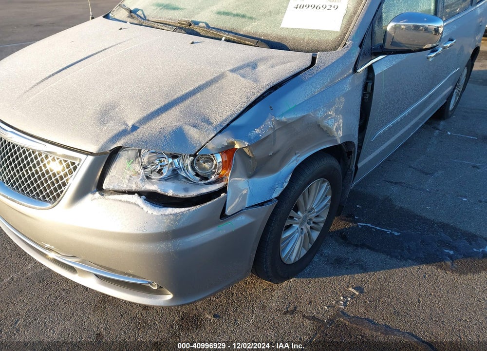 2014 CHRYSLER TOWN & COUNTRY LIMITED VIN: 2C4RC1GG2ER345518