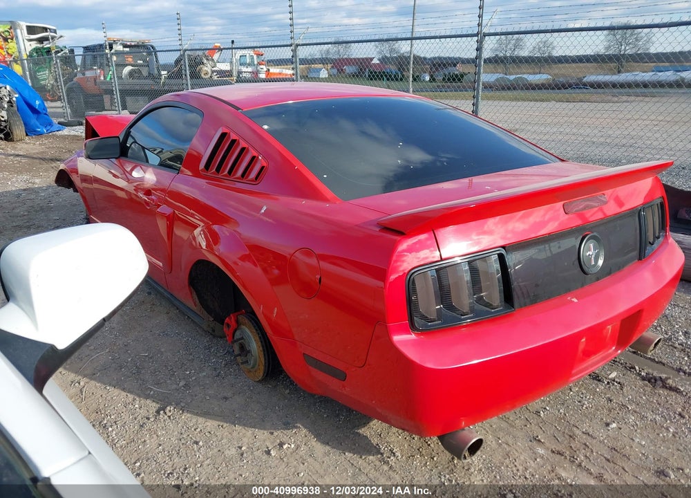 2007 FORD MUSTANG V6 DELUXE/V6 PREMIUM VIN: 1ZVHT80N775237826
