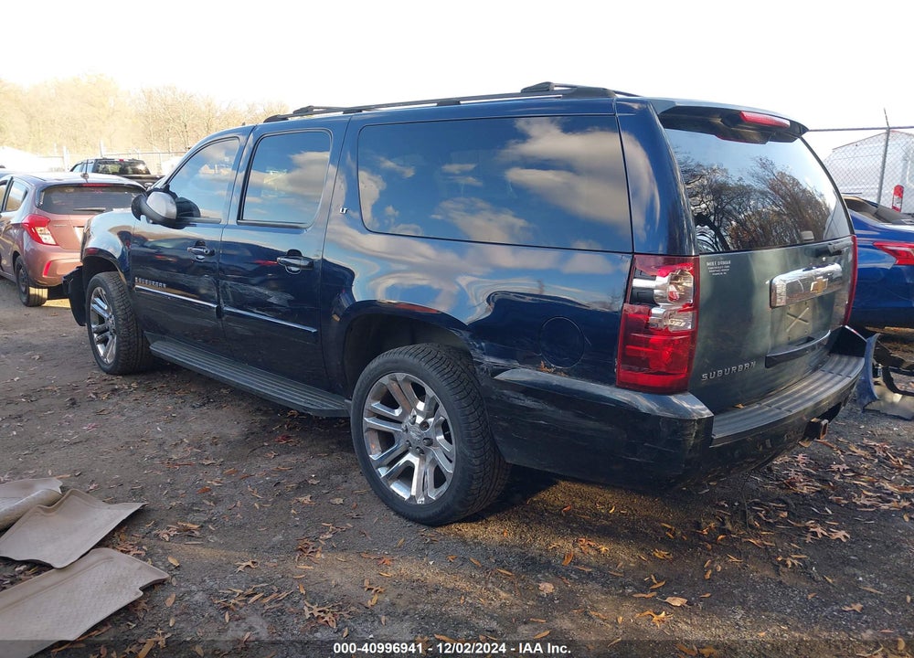 2007 CHEVROLET SUBURBAN 1500 LT VIN: 1GNFK16317J201123