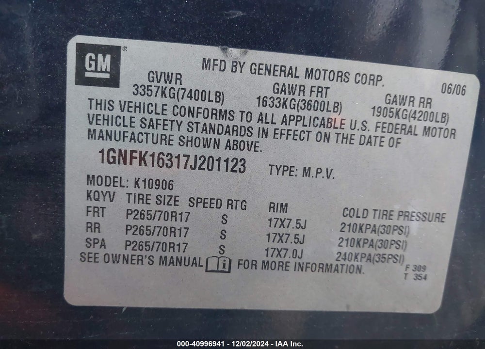 2007 CHEVROLET SUBURBAN 1500 LT VIN: 1GNFK16317J201123