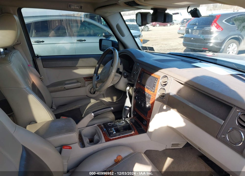 2010 JEEP COMMANDER LIMITED VIN: 1J4RG5GT9AC118591