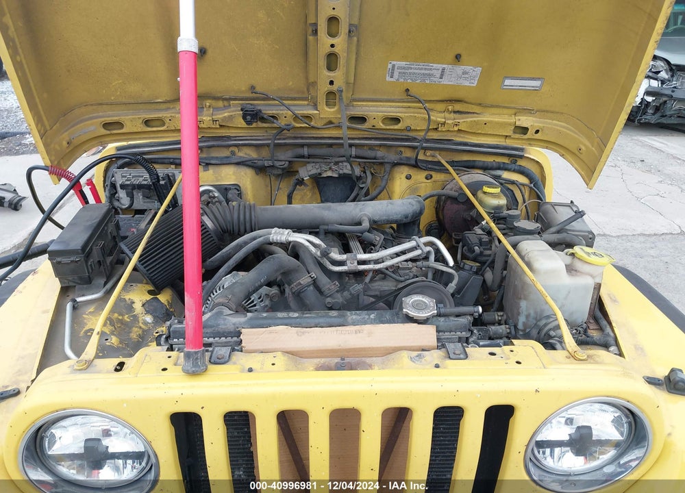 2000 JEEP WRANGLER SPORT VIN: 1J4FA49S0YP747405