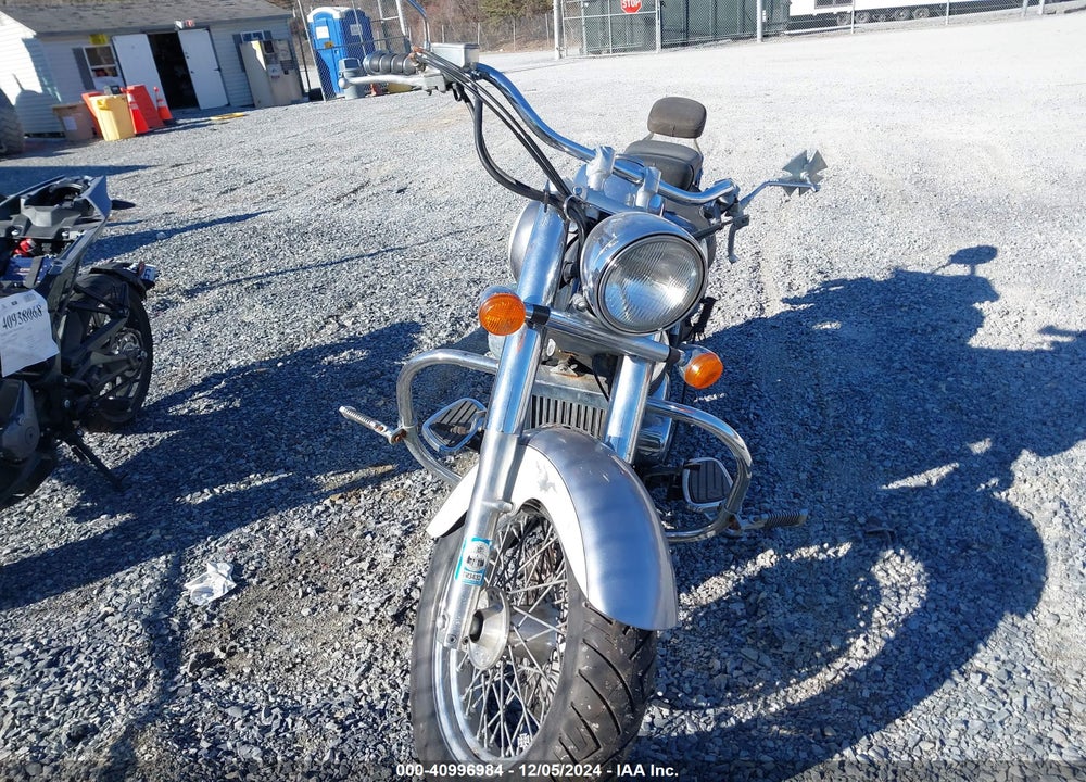 2001 HONDA VT750 CD2 VIN: JH2RC44601M451001