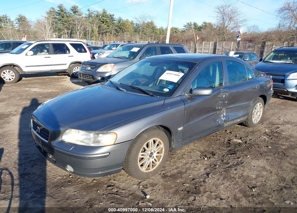 2005 VOLVO S60 2.4 VIN: YV1RS612952484101