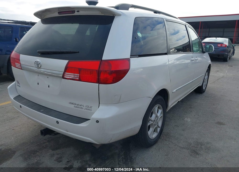 2005 TOYOTA SIENNA XLE LIMITED VIN: 5TDBA22C85S034829