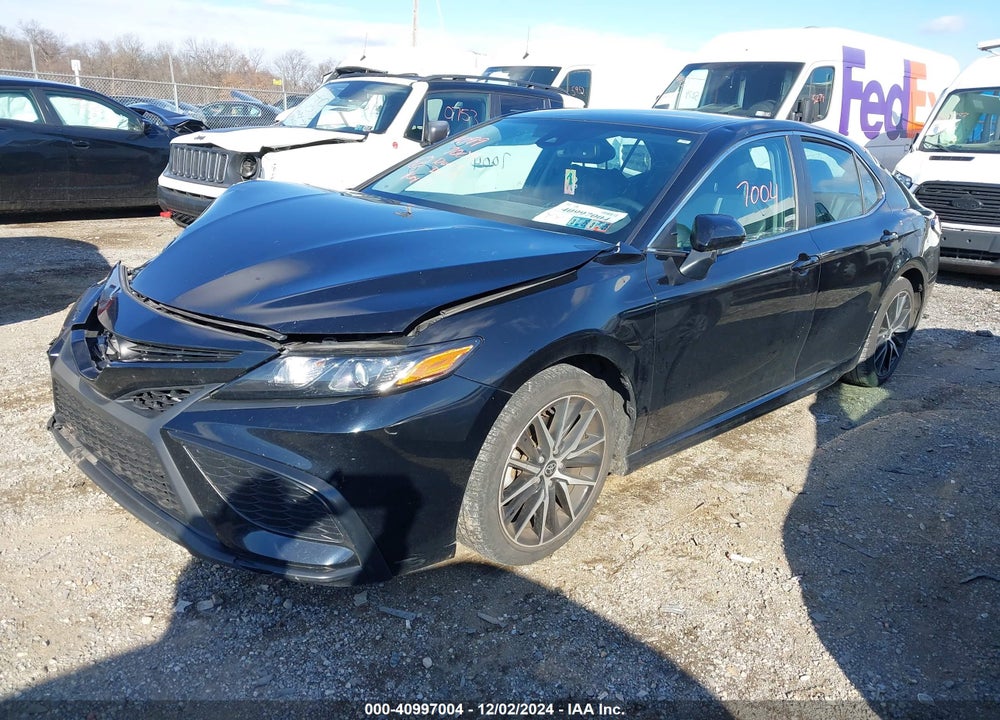 2021 TOYOTA CAMRY SE AWD VIN: 4T1T11BK2MU026057