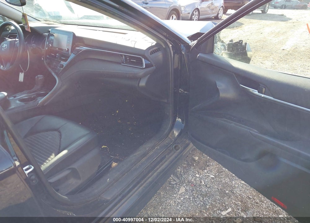 2021 TOYOTA CAMRY SE AWD VIN: 4T1T11BK2MU026057